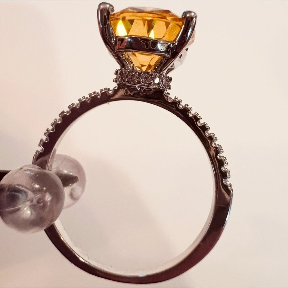 Sterling Silver 925 Ring With Yellow Oval CZ Stone & Moissanite Accents Size 8.2 - Picture 4 of 10